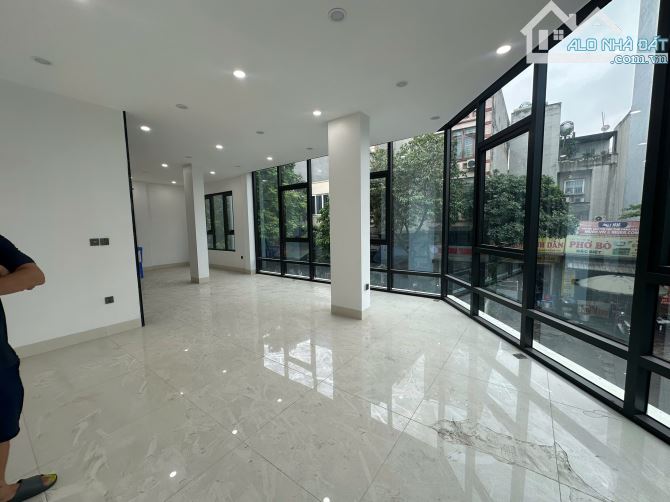 Cho thuê văn phòng Mậu Lương- Kiến Hưng, diện tích 60 m2/tầng, lô góc view đẹp - 2