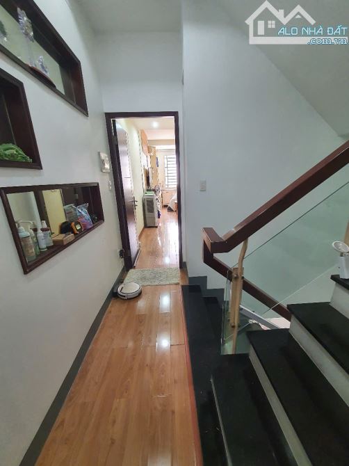 Bán Nhà MT KDC ĐỒNG Diều - 4m x 19.75m - 79m2- 3 Lầu - 4PN -5WC - F4 Q8 - 2