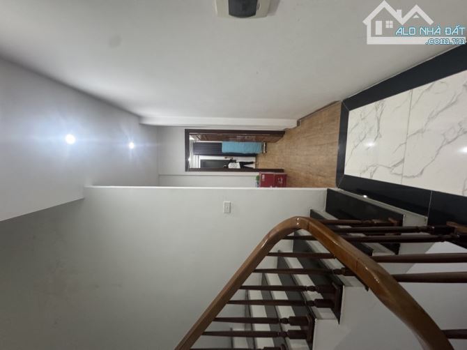 Bán nhà gần chợ Đồng Dinh Thạch Bàn- Ôtô tránh xe máy 32m-5tang-giá 6,3tỷ - 2