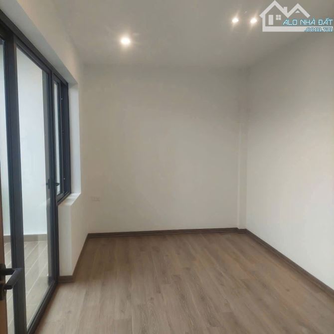 Bán gấp trả nợ ngân hàng nhà 31m-4,5tầng -giá 4,65tỷ - 2