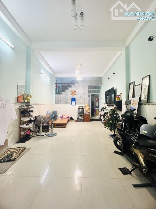⸻  CƠ HỘI SỞ HỮU LÔ ĐÔI MẶT PHỐ HẢI CHÂU – GIÁ CHỈ HƠN 4 TỶ/CĂN  Vị trí: Đường Đầm Rong 2 - 2