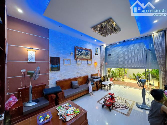 Bán nhà hơn 300m2 Mặt Tiền Nguyễn Ái Quốc  khu B5 P.Tân Hiệp Gần BigC - 2