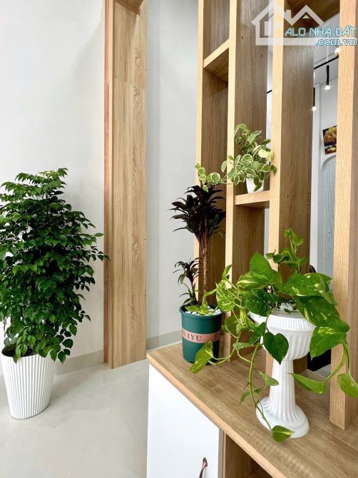 Nhà xinh hẻm 320 Trần Phú BMT - giá rẻ 2.350 - 2