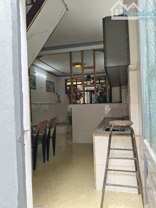 Bán gấp! Nhà Vuông 2 mặt hẻm DTSD 61m2 – Nguyễn Ảnh Thủ Q12 - 2