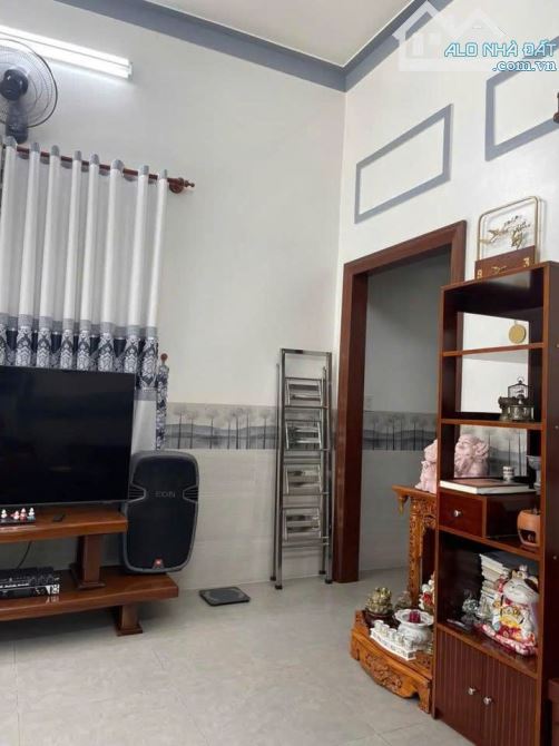 Nhà đẹp bán gấp căn nhà tại tân hiệp 16 , hóc môn 121m2 giá 981 triệu , sổ hồng riêng - 2