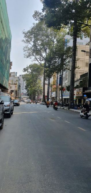 Mặt Tiền Bùi Thị Xuân, Quận 1 - (4.08x16.5m) - 3 Tầng - Giá 44 Tỷ TL - 2