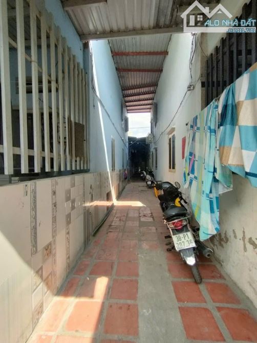 Bán nhà C4, Nguyễn Thị Minh Khai,đt 141m2(5x28.5) - 2