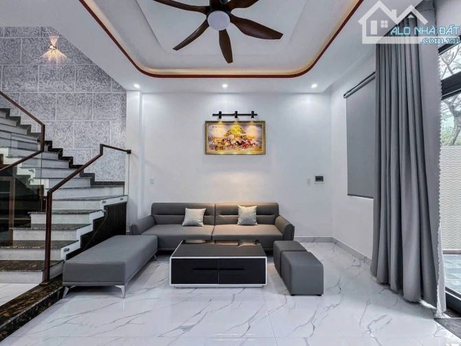 BÁN NHÀ ĐẸP 1 TRỆT 1 LẦU – 70M² – MT ĐƯỜNG SỐ 7 TP. TÂN AN LONG AN – GIÁ 2 TỶ 150 - SHR - 2