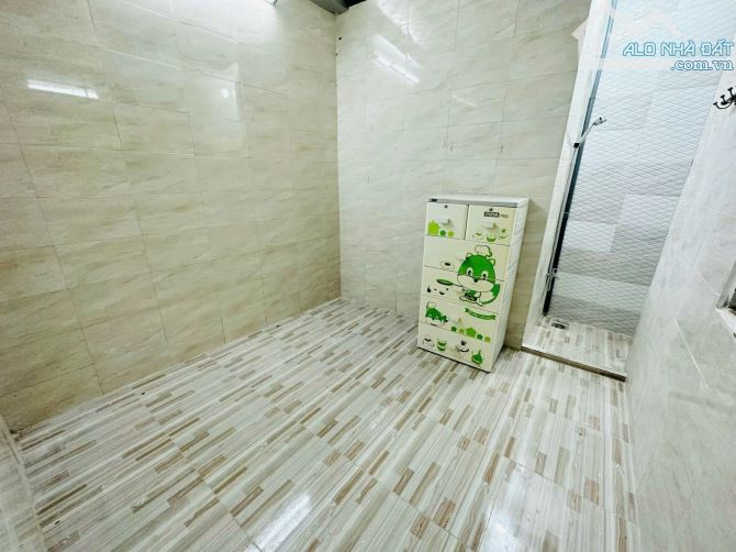 📌📌📌LÀM VIỆC TRỰC TIẾP GIÁ TỐT !!!Bán nhà 4xx/25 hoàng diệu - 2