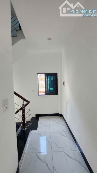 Làng Tó_ Tả Thanh Oai 30m, 5 tầng, 5.15 tỷ - 2