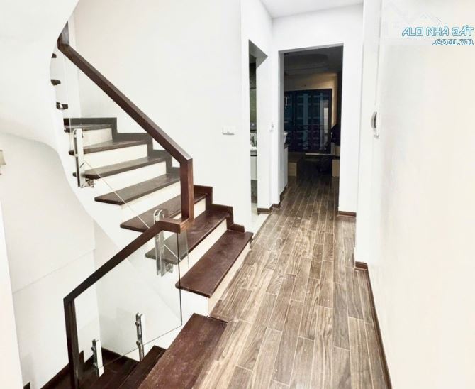 💥BÁN GẤP, Nhà 46m2, 6 tầng, TT Cầu Giấy, NGÕ THÔNG 3 gác, CẠNH ĐH QUỐC GIA, SƯ PHẠM - 2