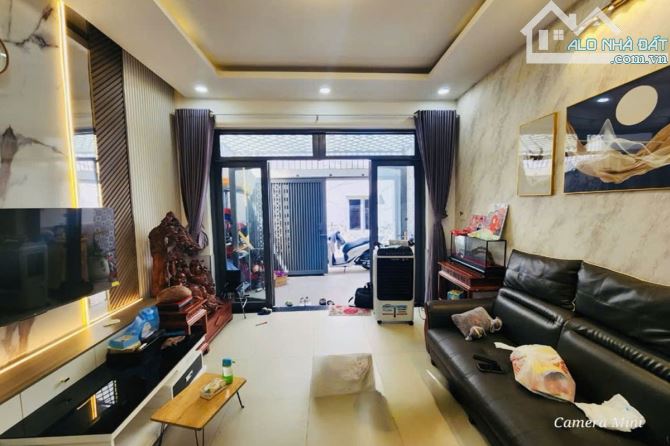 Bán nhà hẻm 3m, Đường Số 8, Gò Vấp, 60 m² (4m x 15m), nhà đẹp, 2 phòng - Giá 5.6 tỷ TL - 2
