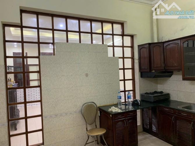 Bán nhà Chính Kinh - Thanh Xuân gần Royal 70m2 MT 6m ngõ ô tô giá 12.9 tỷ - 2