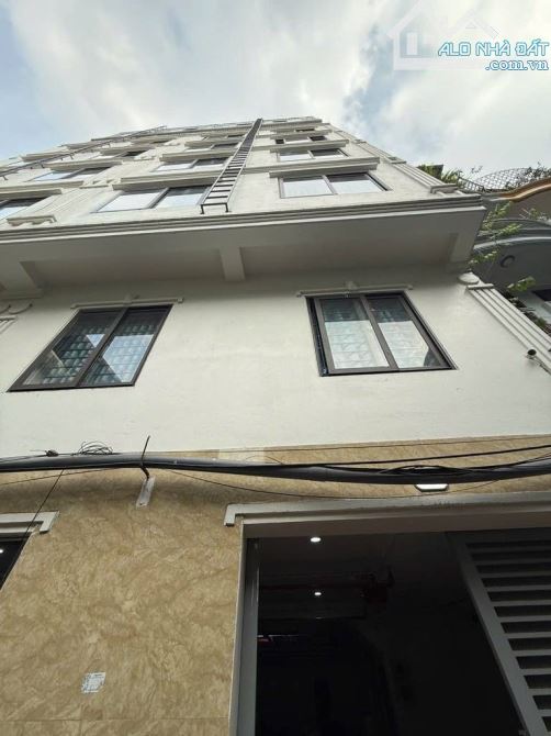 Bán nhà phố Láng Hạ, Đống Đa, 80m2 x 8 tầng thang máy, mặt tiền 6m, dòng tiền 135 triệu/th - 2