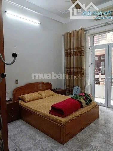 Cho thuê nhà nguyên căn ngõ Đình đồng, Bạch mai, DT40m2 x 5 tầng, full đồ. Giá 13,5 triệu - 2