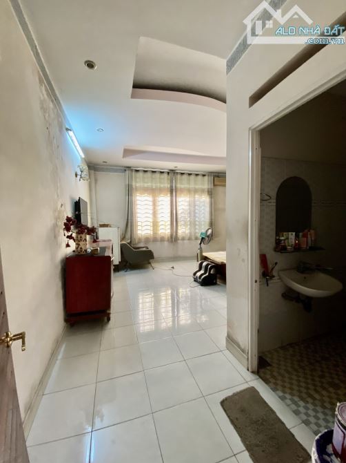 BÁN NHÀ RIÊNG 4 TẦNG - MẶT TIỀN TCH 08 - 100M2 - 4PN  - 7,2 Đồng - QUẬN 12 - 2
