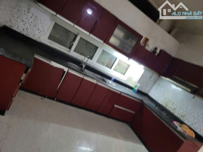 Bán biệt thự 233m2 đường 8m 30 tỷ Điện Biên Phủ, Trường An TP Huế - 2