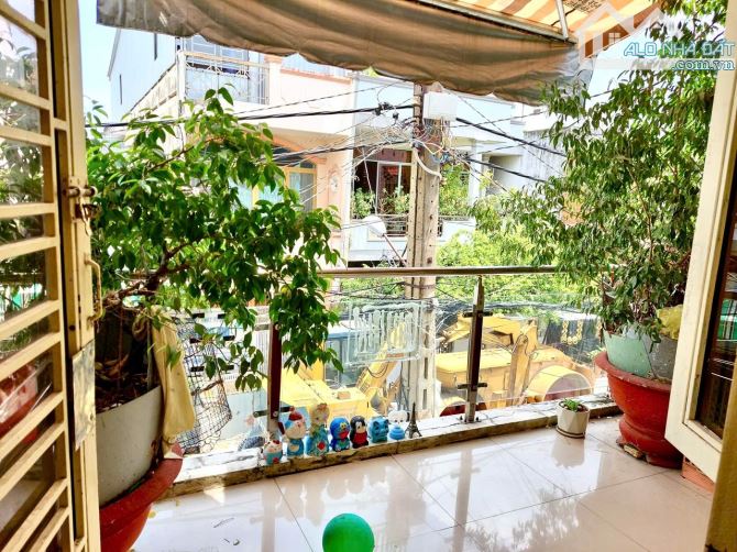 GẤP BÁN, HXH TRÁNH THOẠI NGỌC HẦU - TÂN PHÚ, 90M2 (4M x 22M), 4 TẦNG BTCT, CHỈ 8 TỶ HƠN. - 2