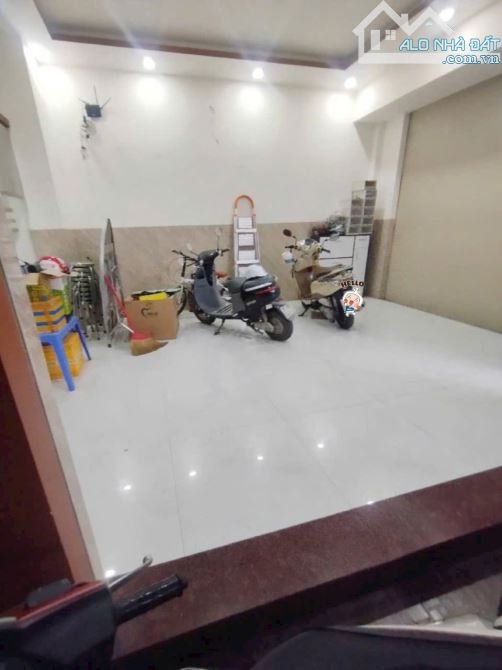 Giảm mạnh 800tr Bán GẤP Biệt thự 9.2x16m, 3T, HXH 8m khu Vip An Lộc, Quận 12 giáp Gò Vấp - 2