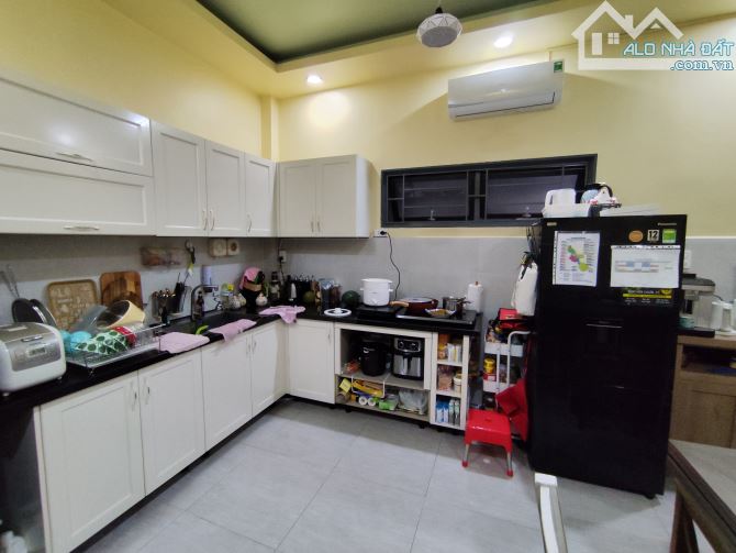 🔥HÀNG HIẾM🔥NGAY NGÃ TƯ HÀNG XANH🔥- 5 TẦNG -💥60M2💥 - NGANG 4M - CHỈ 8.x TỶ - 2