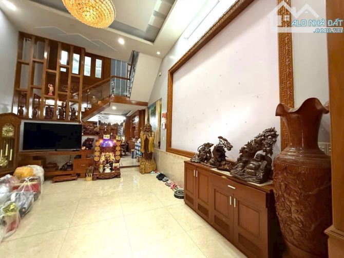 BÁN NHÀ 4 TẦNG ĐƯỜNG LƯƠNG VĂN CAN, QUẬN 8, HXH, 8x17M, DÒNG TIỀN 16TR, CHỈ 6,3 TỶ TL - 2