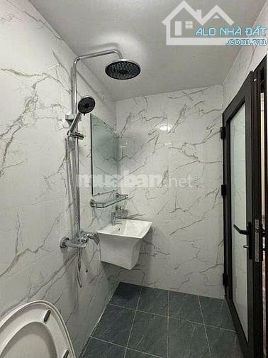 Cho thuê nhà phố Thụy khuê, DT 35m2 x 4 tầng, 4 phòng ngủ, giá 12 triệu/ tháng - 2