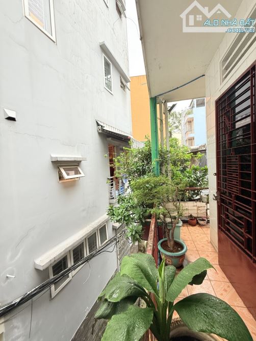 Bán nhà Lê Hồng Phong  50m2 -2 tầng -3PN– 2 mặt hẻm thoáng – Chỉ 7.99 Tỷ - 2