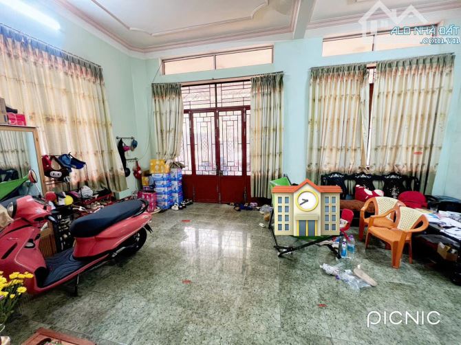 Nhà góc 2 mặt tiền Nguyễn Hồng Ưng và Nguyễn Văn Cừ - 2