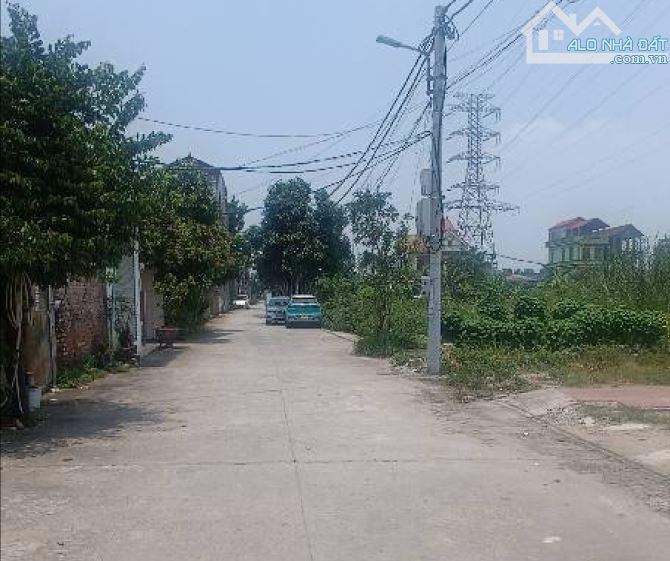 BÁN GẤP BÌA LÀNG SÁP MAI, VÕNG LA. CẠNH DỰ ÁN MỞ ĐƯỜNG LỚN, KINH DOANH VIP. - 2