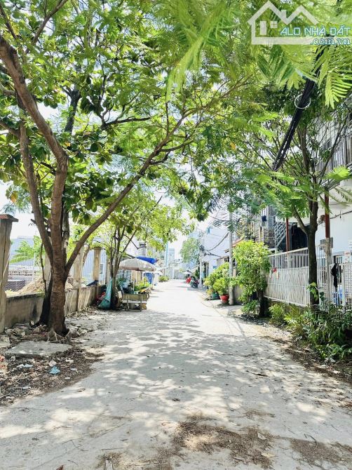 Phạm Hữu Lầu nối dài 1368 Lê Văn Lương  ĐẤT PHÂN LÔ XÂY DỰNG TỰ DO - HÀNG F0 - CÒN LẠI 3 L - 2
