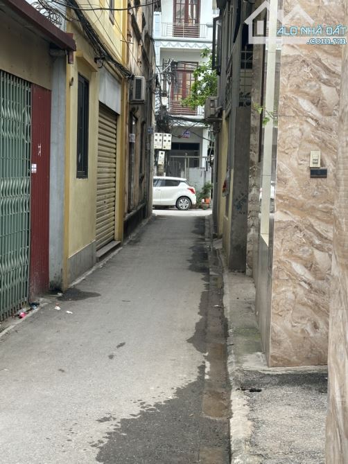 An Đào C- Trâu Quỳ _Bán Đất Tặng Nhà 58m MT 4,5m - 10m ra Ô TÔ Tránh - 2