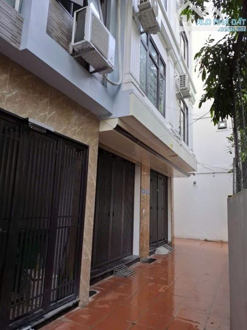 NHÀ NGUYỄN ĐẠO AN - PHÚ DIỄN - NGÕ THOÁNG RỘNG - DT: 42M2, 5 TẦNG, MT 3.3M - 8.6 TỶ - 2
