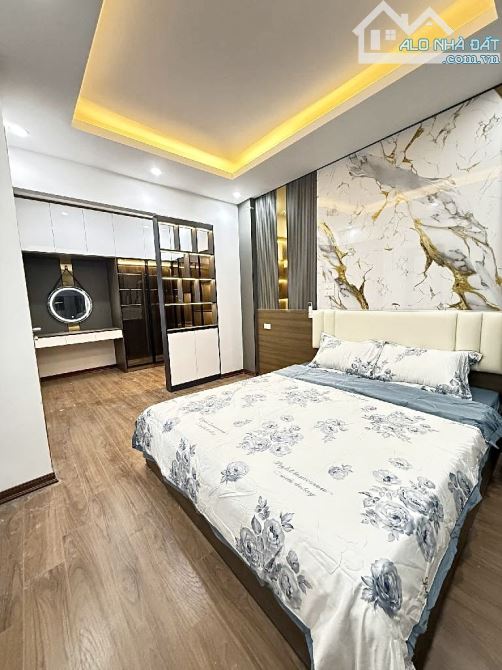 NHÀ ĐẸP YÊNHOÀ -NGÕ 3M BA GÁC ĐUA-FULL NỘI THẤT - 2