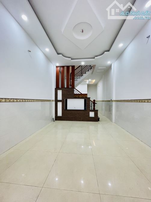 Bán nhà 3 tầng Phạm Văn Chiêu, An Hội Tây, Gò Vấp, hẻm ô tô 8m, 56m2, khu đồng bộ, 7 tỷ 6 - 2