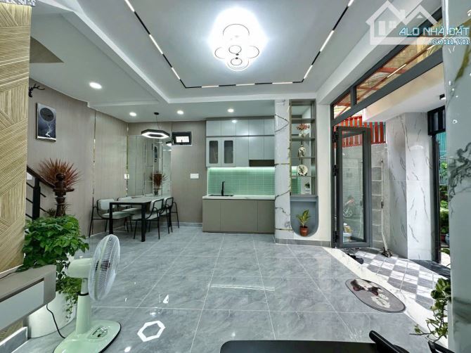 GÓC 2 MẶT HẺM XE HƠI – TRỆT 3 LẦU – KHU VIP BÀU CÁT– chỉ 15,8 tl - 2