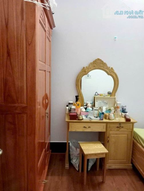 Nhà sau bến xe tại đường thái thị giữ, bà điểm dt 100m2 giá 980 triệu, sổ hồng riêng - 2
