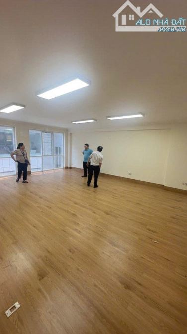 Cần cho thuê tòa nhà Văn Phòng Láng Hạ, Đống Đa NHÀ MỚI  CÓ THANG MÁY - 2