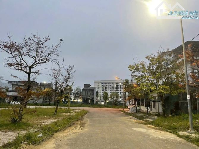 ĐẤT KQH XUÂN PHÚ GẦN DƯƠNG KHUÊ - NGUYỄN LỘ TRẠCH - 2