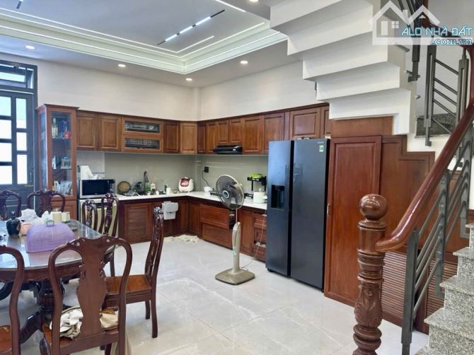 NHÀ Đường LÊ ĐỨC THỌ - MẶT TIỀN 4.2m 90m2 khu kinh doanh hẻm 10m thông - gần chợ Căn Cứ - 2