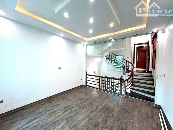 BÁN NHÀ ĐỨC GIANG LONG BIÊN, DT 48M2, 4 TẦNG, NGÕ THÔNG Ô TÔ TRÁNH, KINH DOANH, Giá 10.X - 2