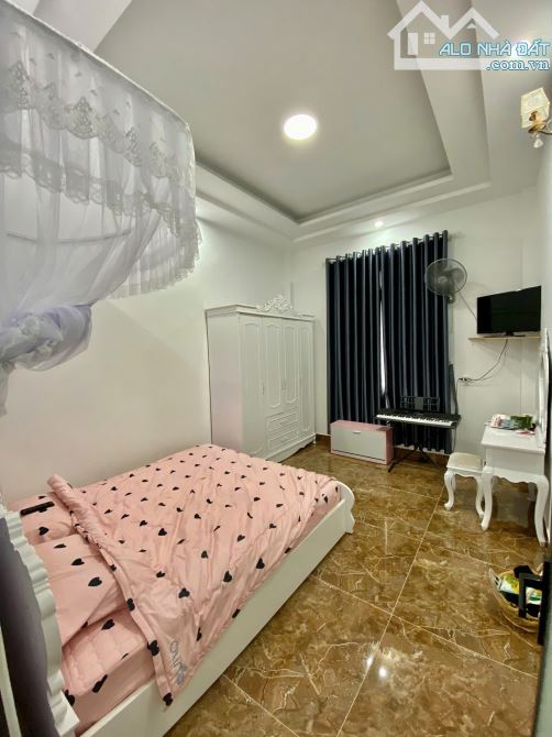 Cần gấp bán Villa/ Biệt Thự Đường Mặt Tiền, đường Thống Nhất, TT Lạc Dương, Lạc Dương - 2