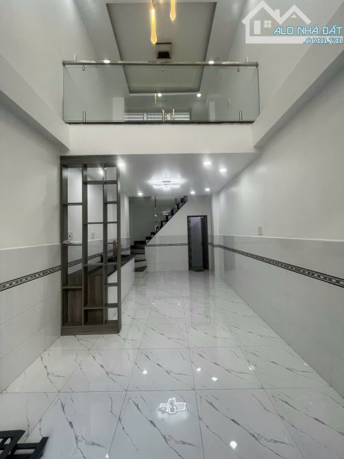 Nhà Đường Nội Bộ Phạm Văn Chí - Lửng 2 Lầu ST - Nhà mới - 2