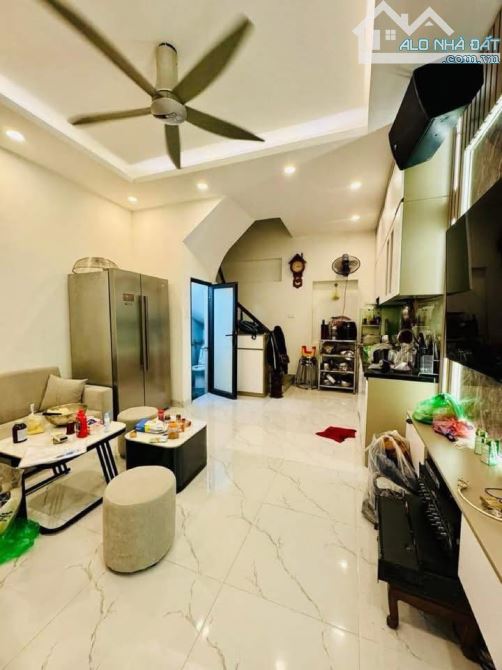BA/N NHÀ PHỐ BẠCH MAI - DT LỚN - 29M2 – 5 TẦNG – 3 NGỦ 4 VS – 5.75 TỶ (TL) SỔ ĐỎ CHÍNH CHỦ - 2