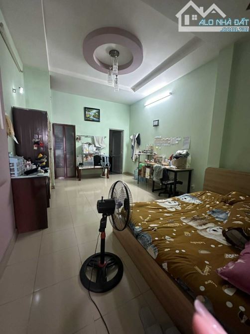 GẤP bán nhà lê văn quơi - 50m2 - đường 8m- 4 tầng - nở hậu - có phòng tầng trệt - nhỉnh 6T - 2