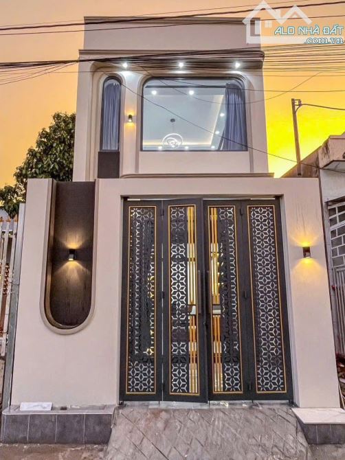 Bán căn nhà gác lửng 100m2 ở Thị trấn Củ Chi giá 830 triệu sổ hồng riêng - 2