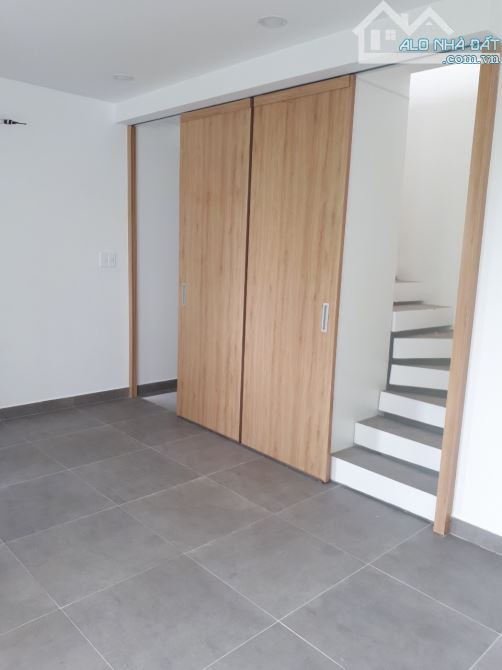 Bán nhà hẻm đường D1 ( Nguyễn Văn Thương ) 5x7m, 4 tầng mới toang, giá chỉ nhỉnh 7 tỷ - 2