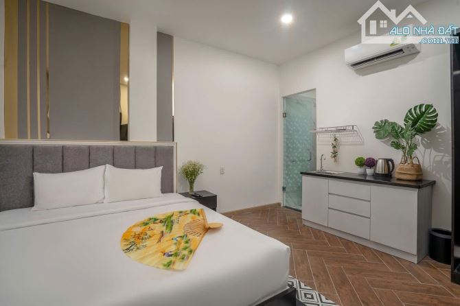 CHO THUÊ TOÀ KHÁCH SẠN 36 PHÒNG- FULL NỘI THẤT- HẺM 10M HAI BÀ TRƯNG,Q1 - 2