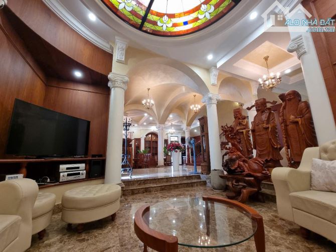 Bán Biệt Thự Đẳng Cấp - Full Nội Thất Cao Cấp - Khu B Vĩnh Điềm TRung - Nha Trang - 2