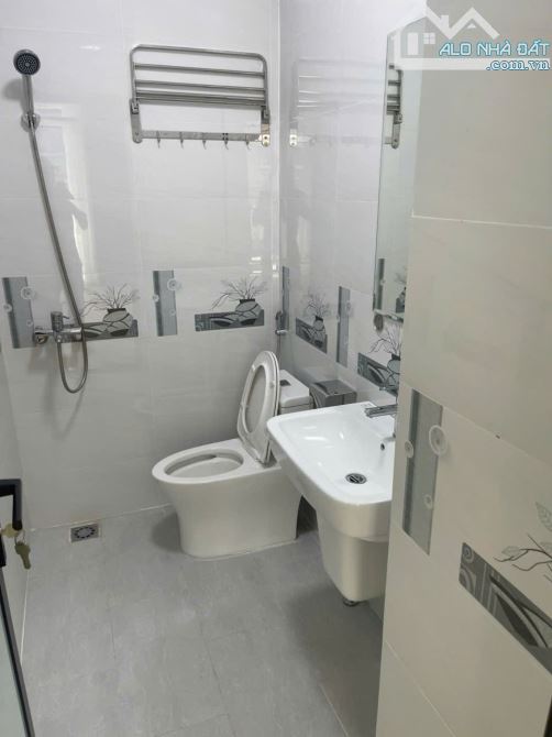 BÁN LIỀN KỀ VĂN PHÚ THANG MÁY 78M2, 5 TẦNG, KINH DOANH Ở SƯỚNG GẦN HỒ - 2