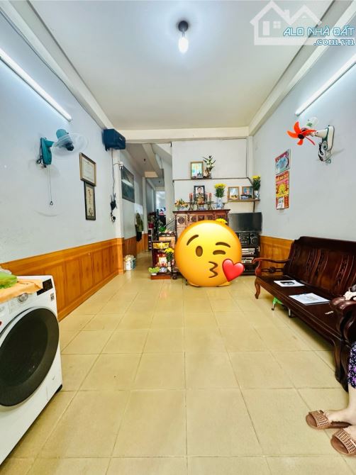 GIẢM CHÀO 2 TỶ --TÂN BÌNH  --GIÁP QUẬN 10--78M2--4 TẦNG --GIÁ CHỈ :9.7 TỶ (TL) - 2